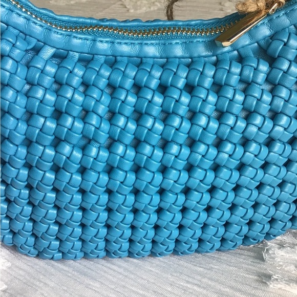 Statement Piece! Bold Handwoven Blue Bag - Picture 3 of 6